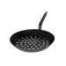 Poêle à marrons perforée Baumalu 28cm en tôle d'acier pour cuisson sur braise