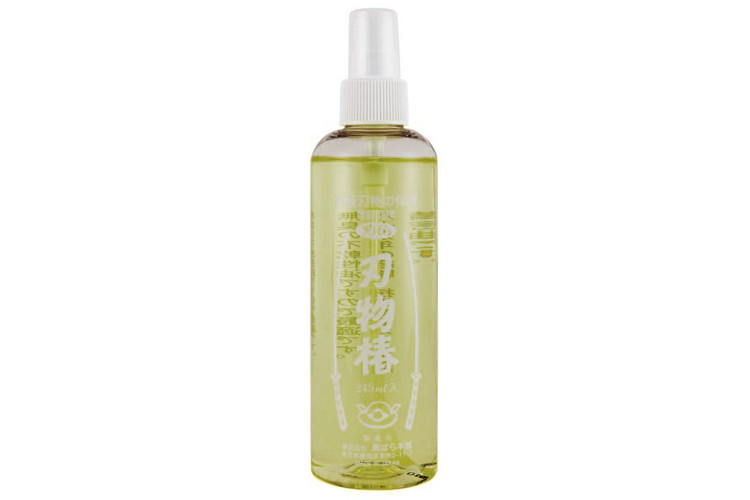 Huile de cam&eacute;lia Tsubaki pour l'entretien des lames - 245ml