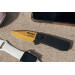 Couteau pliant SOG Ultra XR Gold SGULTRAXRGD manche en fibre de carbone noir 9,1cm