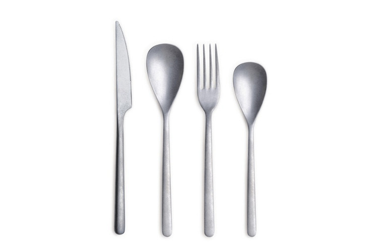 M&eacute;nag&egrave;re 24 couverts Comas Canada Vintage en inox