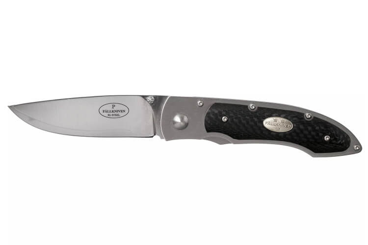 Couteau pliant Fallkniven P3G manche fibre de carbone noir 10,3cm + étui Cordura