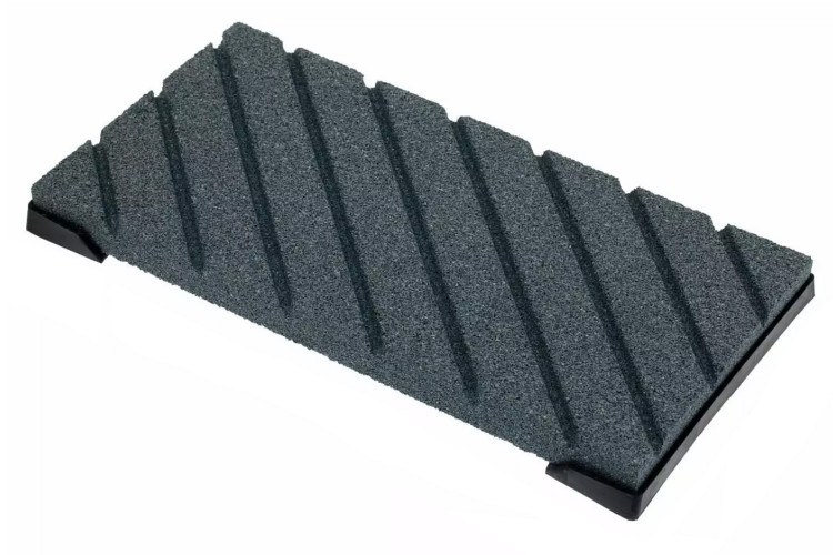 Pierre d'aplanissement japonaise grains 24 Naniwa 30 x 15 x 2 cm