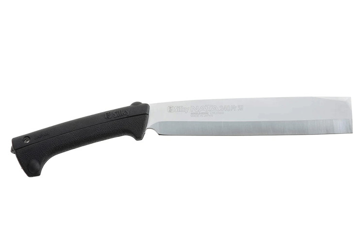 Machette Silky Nata 557-24 42,5cm lame forg&eacute;e aff&ucirc;tage simple manche caoutchouc noir + &eacute;tui