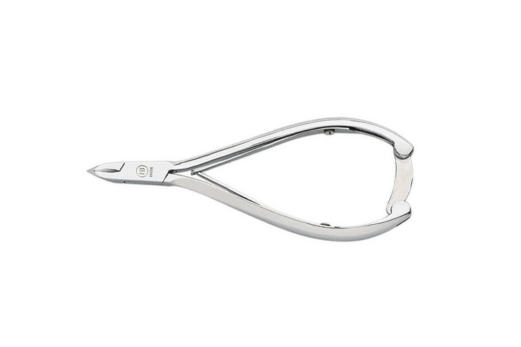 Pince &agrave; ongles HB INOX 4508 en acier inox12cm avec mors 3mm